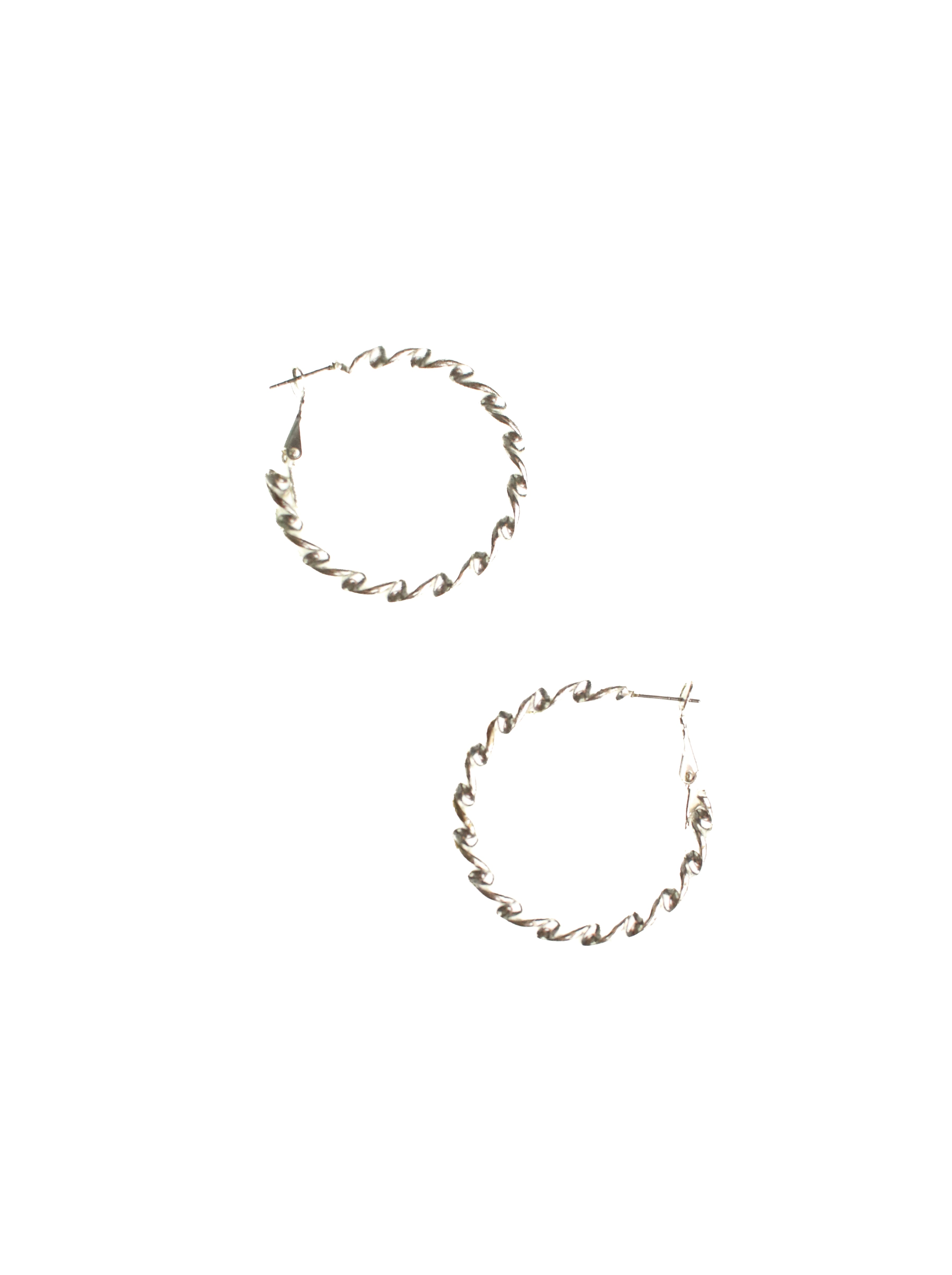 Silver Twists | Whit's Vintage Picks