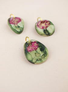 (Pre-order) November Chrysanthemum Birth Flower Charm Necklace