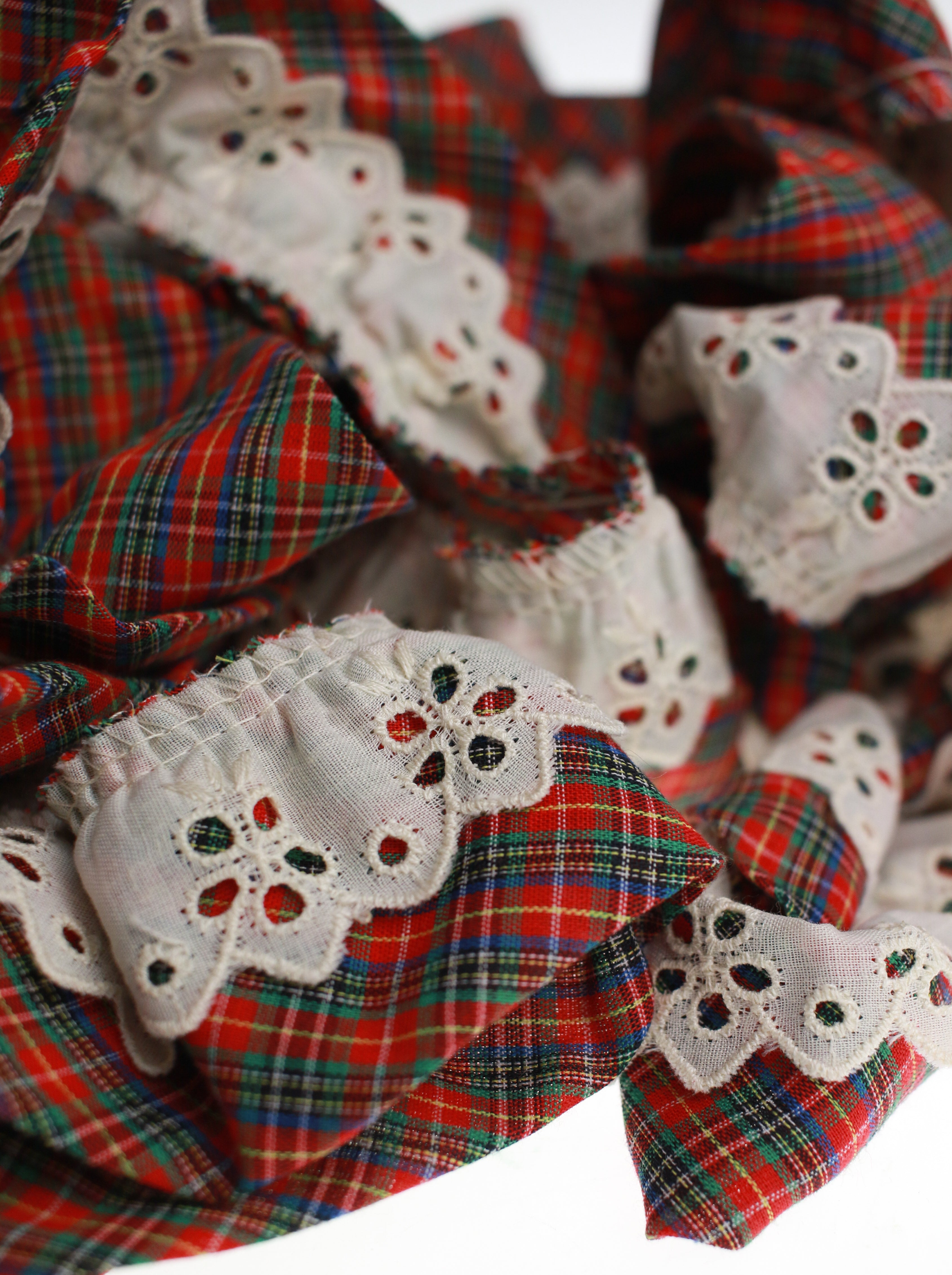 Accent Ribbon | Whit's Vintage Picks