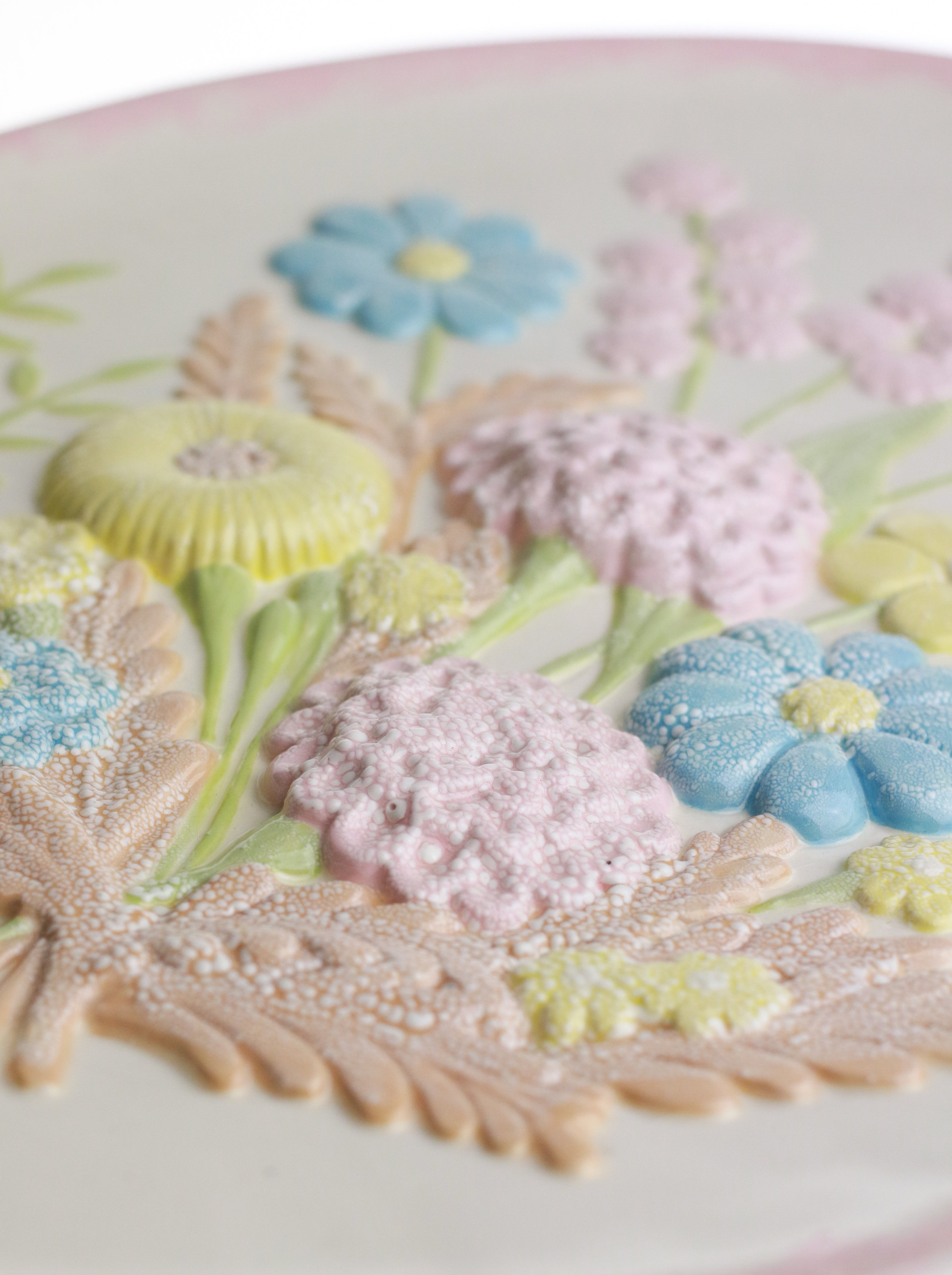 Riverbend 3D Floral Platter | Whit's Vintage Picks