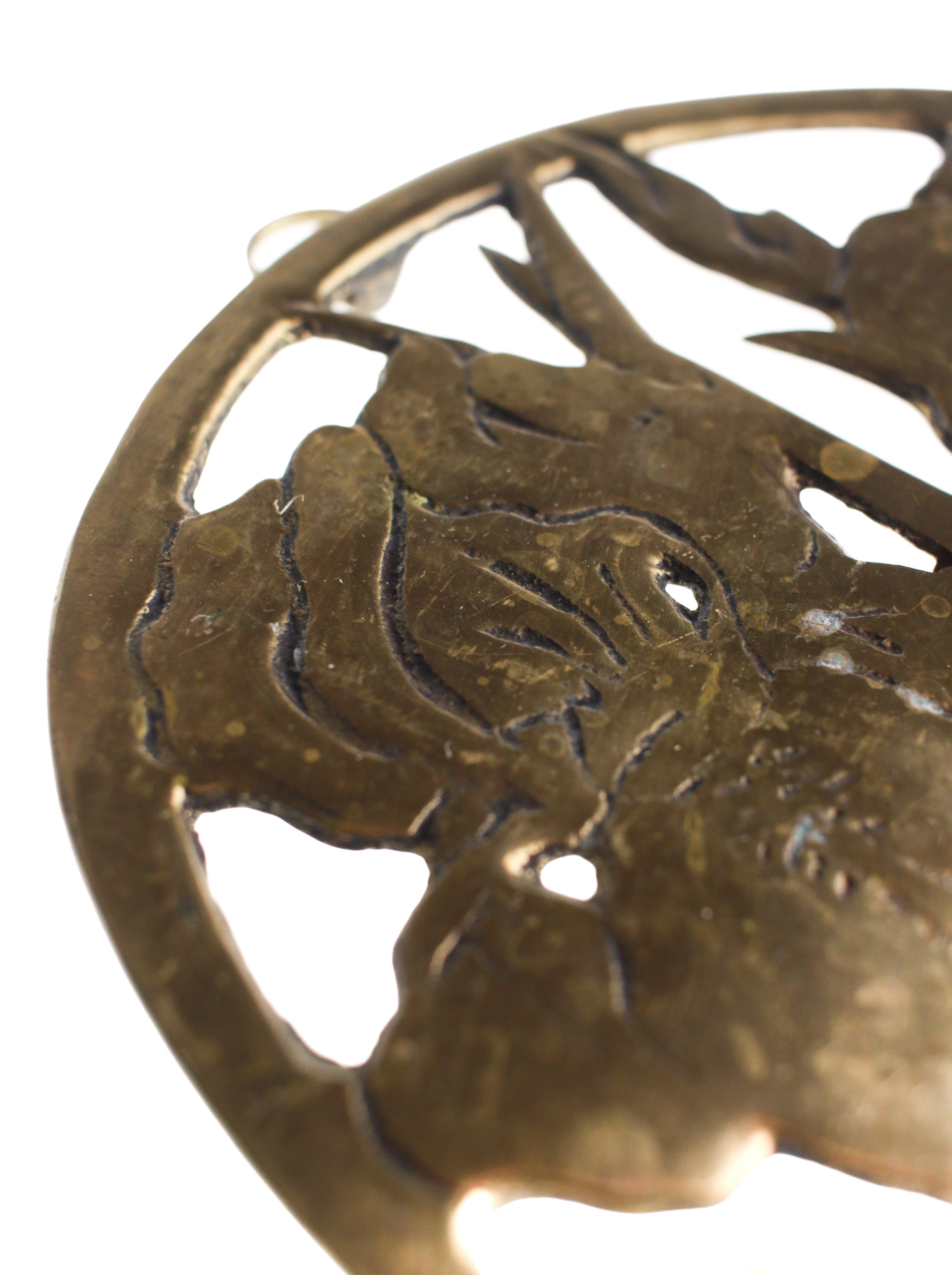 Iris Trivet
