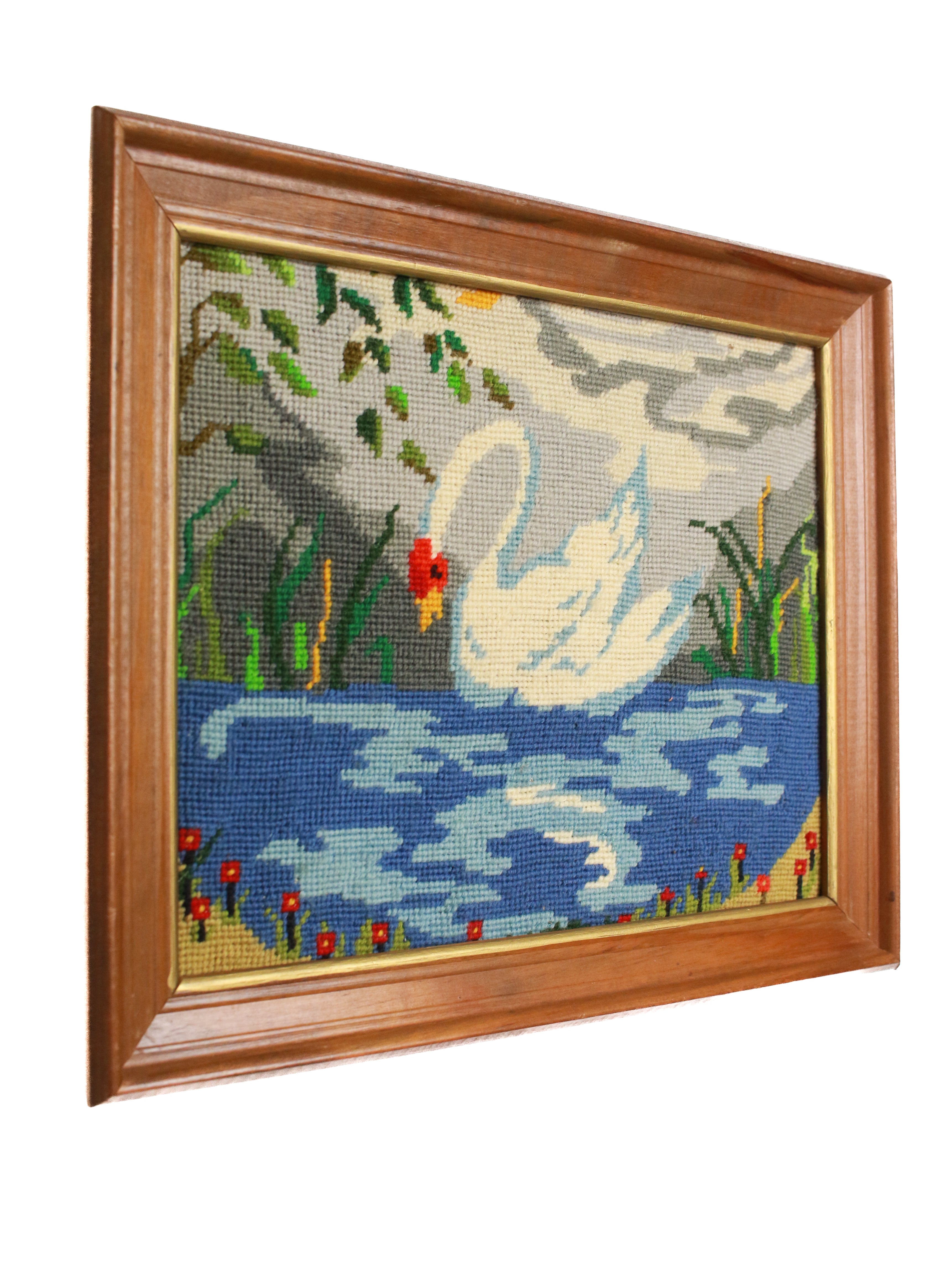 Stitched Swan Art | Whit's Vintage Picks