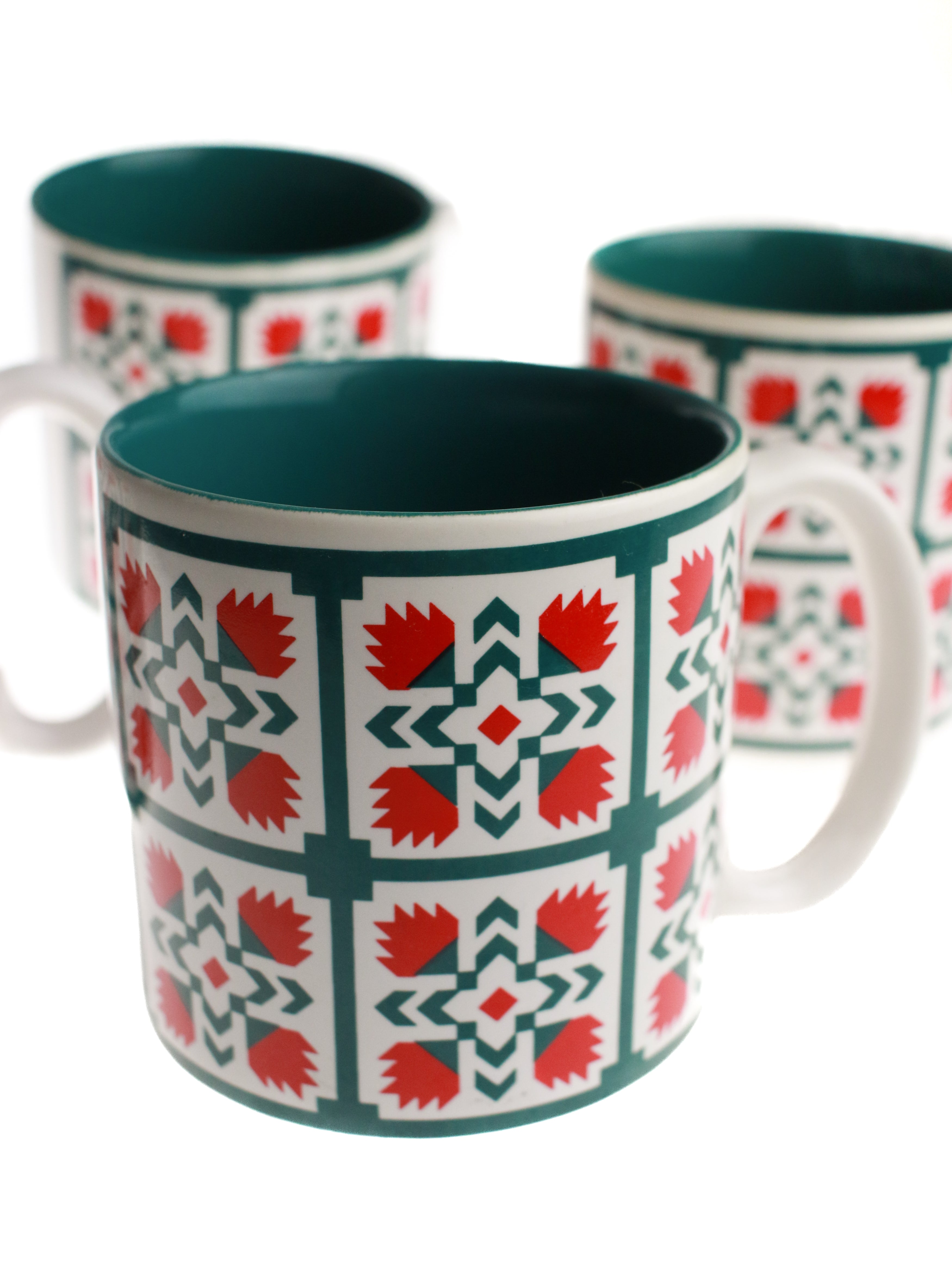 Christmas Quilt Mug (Set of 4) | Whit's Vintage Picks