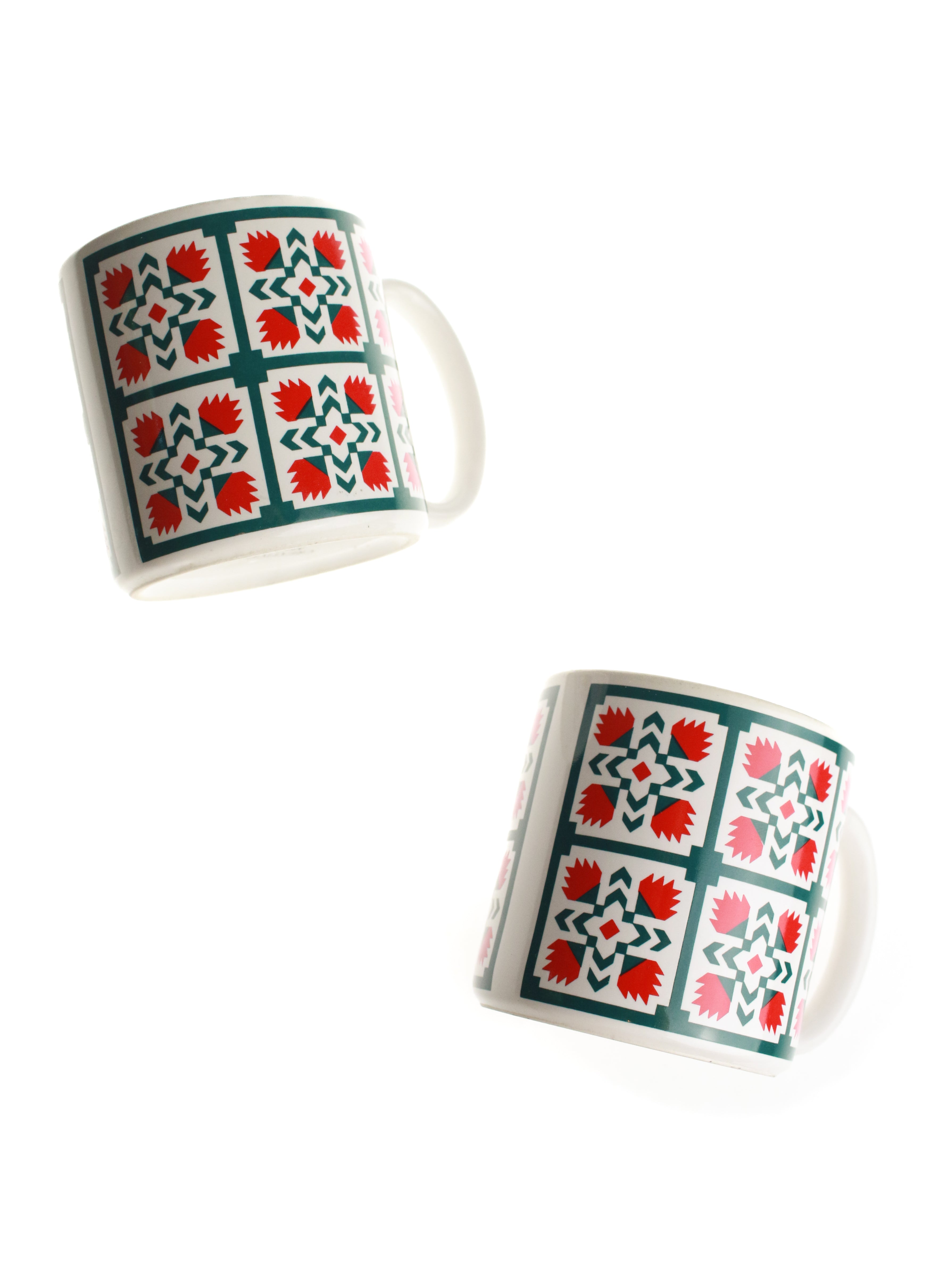 Christmas Quilt Mug (Set of 4) | Whit's Vintage Picks